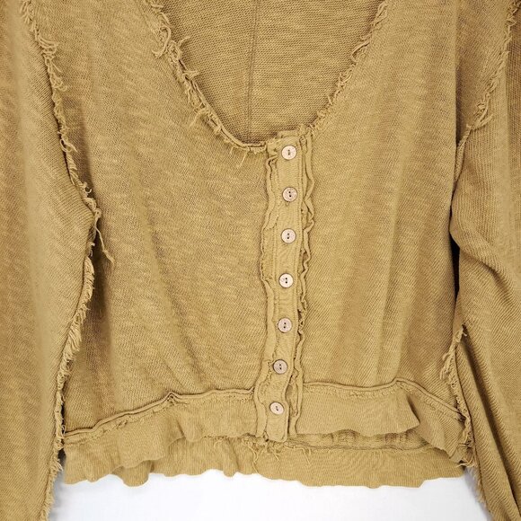 Free People Golden Road Ruffled Button-Front Cardigan Size Small Raw Seams Boxy - Picture 5 of 14